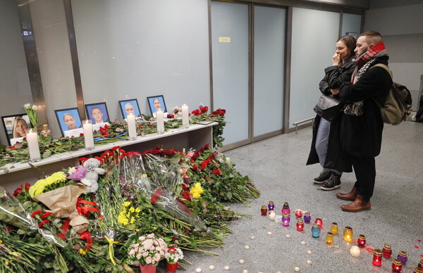 Η Κομισιόν ζήτησε «ανεξάρτητη και αξιόπιστη» έρευνα για τη συντριβή του ουκρανικού Boeing