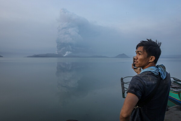 Φιλιππίνες: Λάβα ρέει από το ηφαίστειο Ταάλ - «Θέμα ωρών ή ημερών μια έκρηξη»