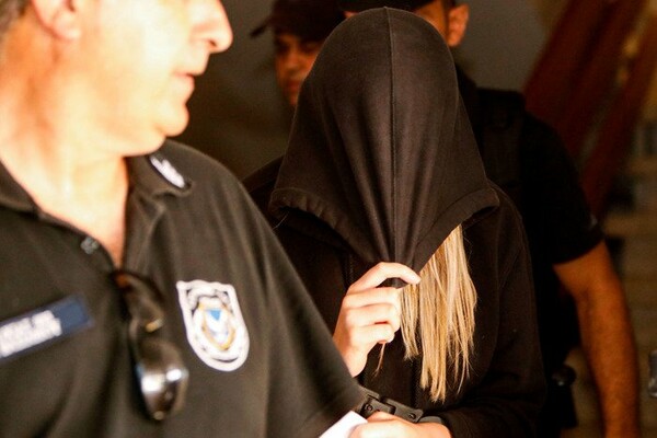 Καταγγελία ομαδικού βιασμού στην Κύπρο: Η 19χρονη δίνει τη δική της εκδοχή για το τι συνέβη το μοιραίο βράδυ