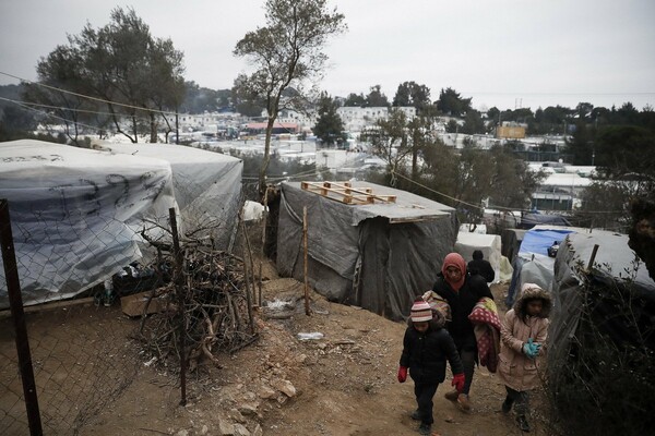 ΣΥΡΙΖΑ για προσφυγικό: Η κυβέρνηση δεν θέλει να αποσυμφορήσει τα νησιά