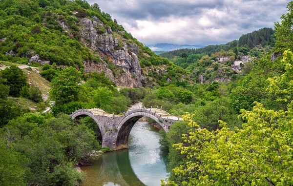 Ζαγόρι: Επί τάπητος η ένταξη στα Μνημεία Παγκόσμιας Κληρονομιάς της UNESCO