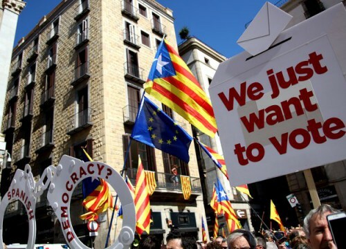 Γερμανικός Τύπος: Μάχη δίχως νικητή οι εξελίξεις στην Καταλονία