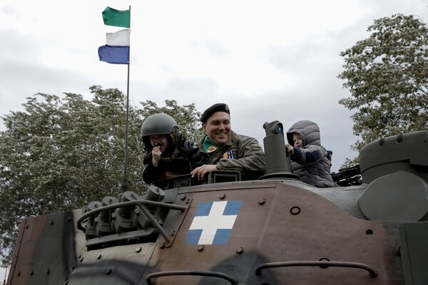 30 φωτογραφίες από τη μεγάλη στρατιωτική παρέλαση στη Θεσσαλονίκη