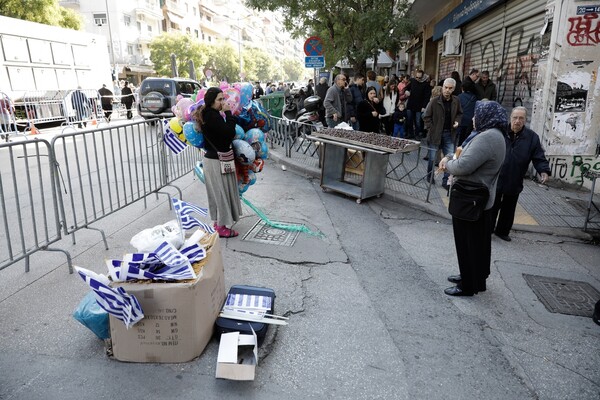 Θεσσαλονίκη: Δυσαρέσκεια πολιτών για τα κάγκελα στον Αγ. Δημήτριο