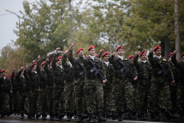 30 φωτογραφίες από τη μεγάλη στρατιωτική παρέλαση στη Θεσσαλονίκη