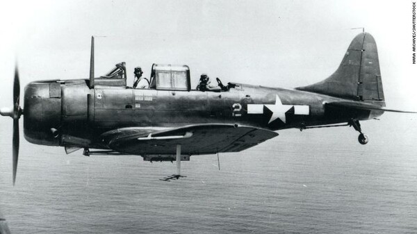Ειρηνικός Ωκεανός: Αεροσκάφη του Β' Παγκοσμίου Πολέμου βρέθηκαν 76 χρόνια από την κατάρριψή τους