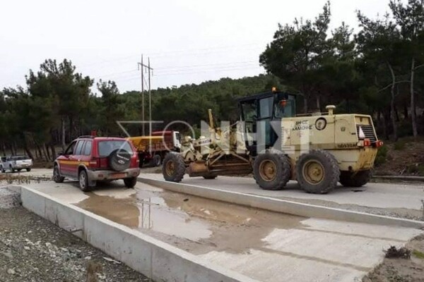 Λέσβος: Κάτοικοι αποκλείουν την περιοχή της Καράβας‑Kαβακλή αντιδρώντας στη δημιουργία νέας δομής