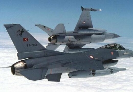 Τουρκικά F-16 πάνω από την Παναγιά και τις Οινούσες - Για τρίτη φορά σήμερα