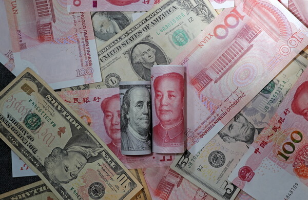 Κίνα: Σε «καραντίνα» και τα χαρτονομίσματα, λόγω κοροναϊού -Απολυμαίνουν τα παλιά
