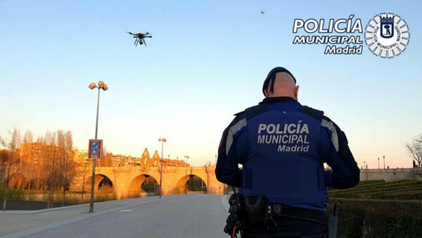 Κορωνοϊός: Drones με μεγάφωνα καλούν τους Ισπανούς να κλειστούν σπίτια τους - ΒΙΝΤΕΟ