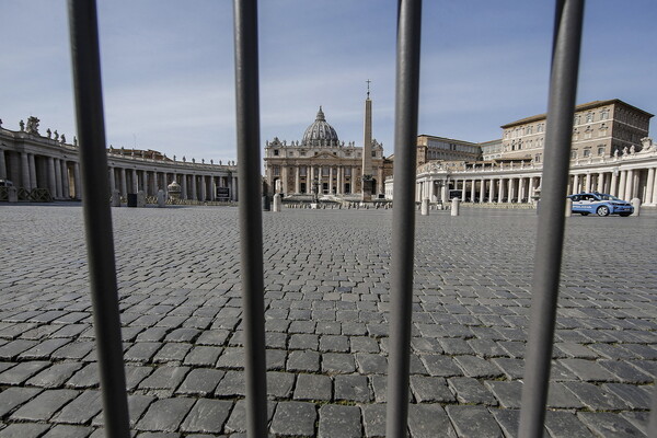 Ρώμη: Κλείνουν όλες οι εκκλησίες λόγω κορωνοϊού