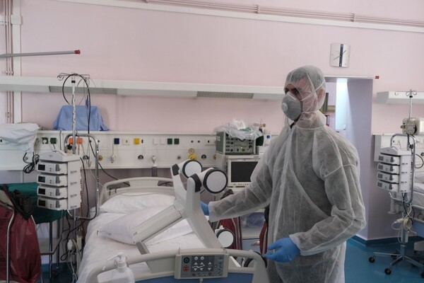 Η Παπαστράτος έκανε δωρεά 50 καινούργιους αναπνευστήρες υψηλής τεχνολογίας για τις ΜΕΘ