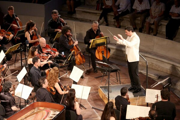 Καμεράτα, Carmina Burana 