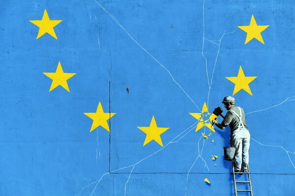 «Καμπανάκι» από ινστιτούτο Ντελόρ: Η κρίση του κορωνοϊού απειλεί τη συνοχή της ΕΕ