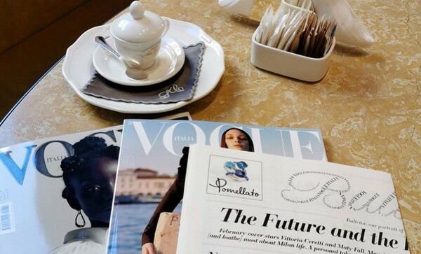 Με ολόλευκο εξώφυλλο η ιταλική Vogue- Ένα μήνυμα για την πανδημία