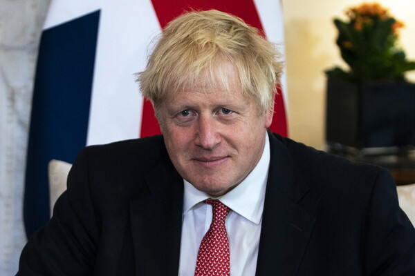 Μπόρις Τζόνσον: Βγήκε από την εντατική ο Βρετανός πρωθυπουργός
