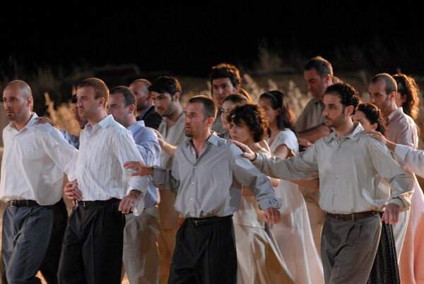Το Φεστιβάλ Αθηνών & Επιδαύρου παρουσιάζει online τη θρυλική «Αντιγόνη» σε σκηνοθεσία Λευτέρη Βογιατζή