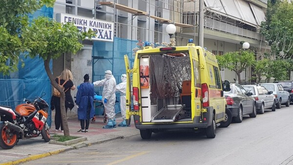 Πληροφορίες για δεκάδες κρούσματα κορωνοϊού σε ιδιωτική κλινική: Επί τόπου Τσιόδρας - Χαρδαλιάς