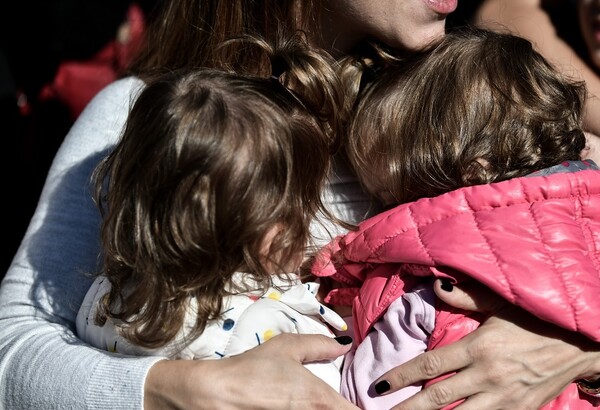 Έκτακτη ενίσχυση σε οικογένειες με ανήλικα παιδιά - Ποιοι την δικαιούνται