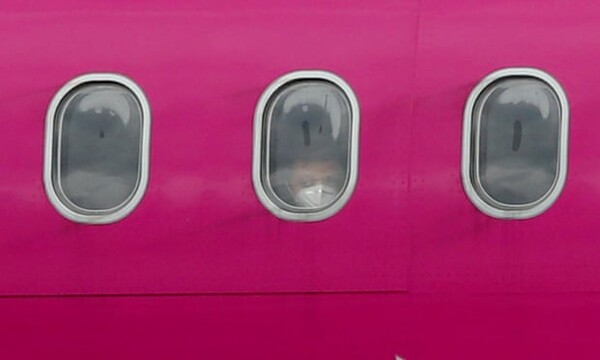 Η Wizz Air γίνεται μία από τις πρώτες αεροπορικές εταιρείες που ξεκινά πτήσεις εν μέσω πανδημίας
