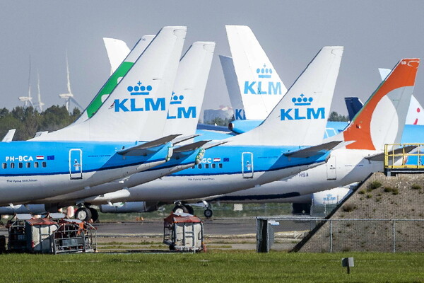 Ζημιά 1,8 δισ. ευρώ για Air France-KLM - Μείωση χωρητικότητας και διαπραγματεύσεις για απολύσεις