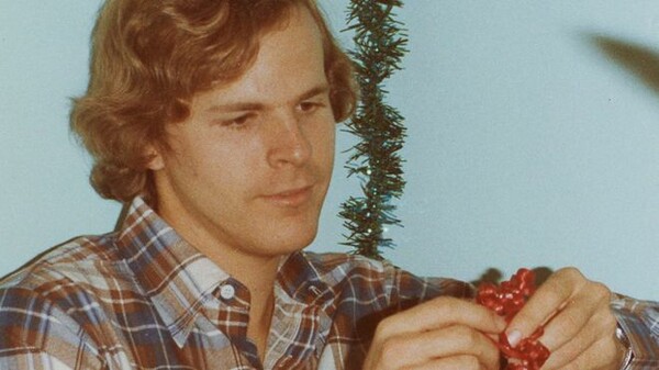 Μία σύλληψη για δολοφονία γκέι φοιτητή το 1988 - Έγκλημα μίσους η «αυτοκτονία»