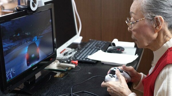 Χαμάκο Μόρι: Η 90χρονη είναι η γηραιότερη gaming YouTuber