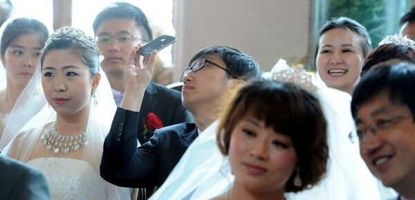 Κίνα: Οργή για νόμο που επιβάλλει έναν μήνα «ψυχραιμίας» στα ζευγάρια πριν το διαζύγιο