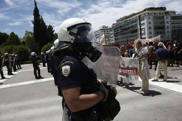 Συλλαλητήριο εκπαιδευτικών στο κέντρο της Αθήνας