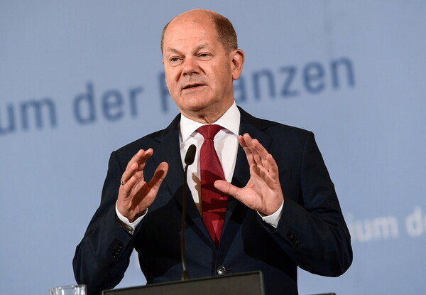 Γερμανία: Το SPD θέλει τον Σολτς υποψήφιο για την καγκελαρία στις εκλογές
