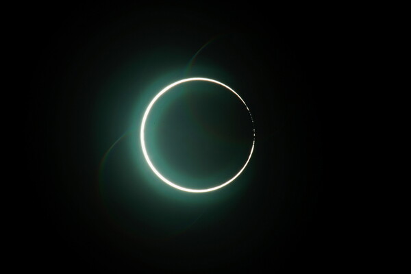 Δακτυλιοειδής έκλειψη Ηλίου: Οι πιο εντυπωσιακές φωτογραφίες από όλο τον κόσμο