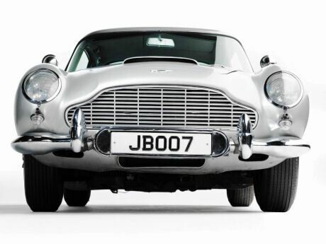 Η Aston Martin του «007» στο σφυρί