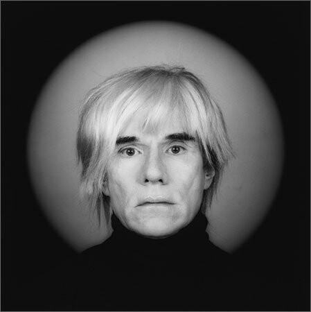 Ο μοναχικός Warhol