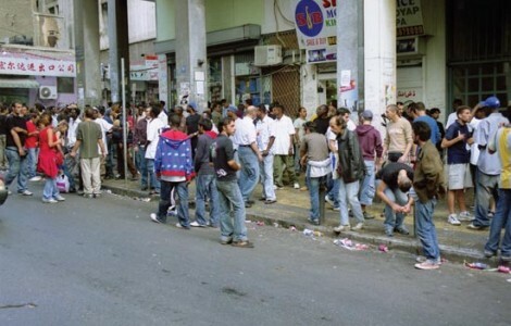 Μεσίτες και κυκλώματα πίσω από την υποβάθμιση της Αθήνας