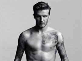 O David Beckham ποζάρει μόνο με τα εσώρουχα σε νέα διαφημιστική καμπάνια.