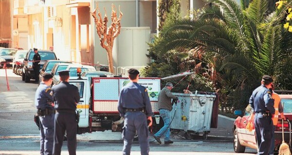 Εκτοξευτήρας αντιαρματικών ρουκετών βρέθηκε σε κάδο στη Σκουφά