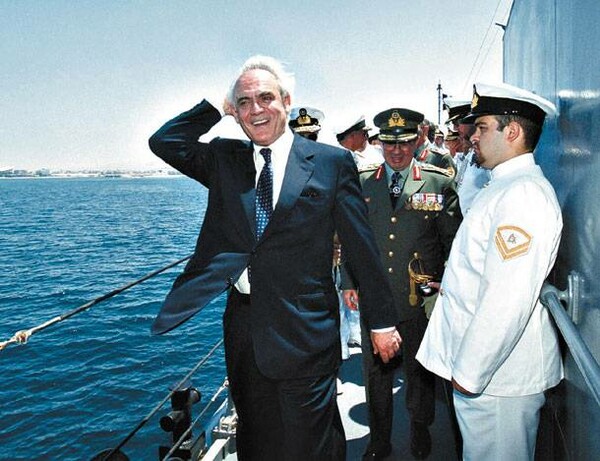 Η ελληνική τραγωδία: η κατασκευή της ελληνικής και της ευρωατλαντικής άρχουσας τάξης