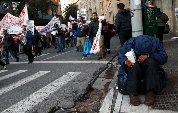 Η Αθήνα στις φλόγες