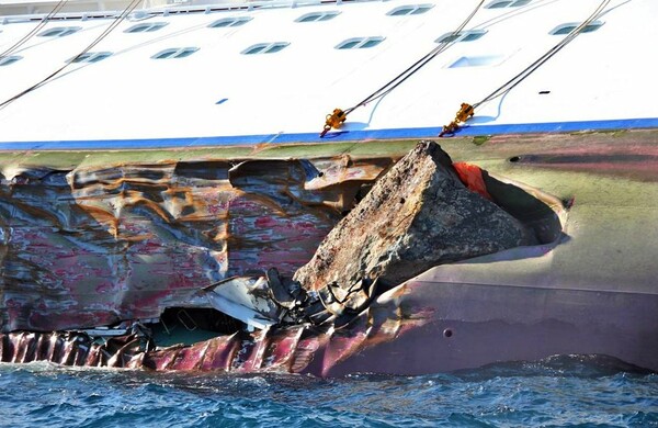 39 αγνοούμενοι στο "Costa Concordia"