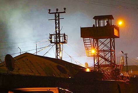 13 κρατούμενοι κάηκαν σε φυλακή της Τουρκίας