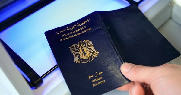 Εξαρθρώθηκε από την ΕΛ.ΑΣ. μεγάλο κύκλωμα πλαστών διαβατηρίων μεταναστών
