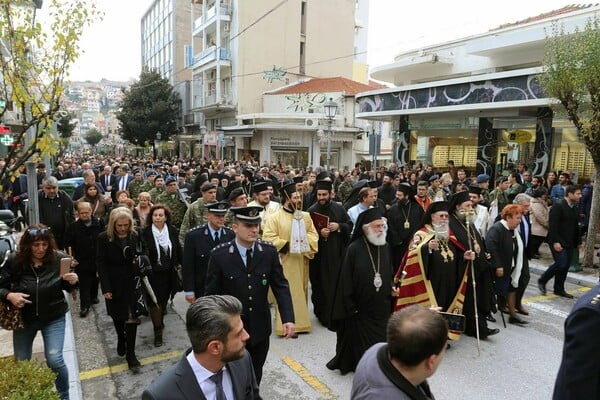 Μεγαλεία, 12.000 ευρώ και τραπέζι για 200 - Η ενθρόνιση του νέου Μητροπολίτη Φιλίππων, Νεαπόλεως και Θάσου