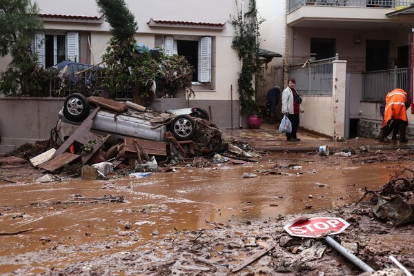 Απόγνωση στα χαλάσματα - 30 φωτογραφίες από την ισοπεδωμένη πλευρά της Αττικής