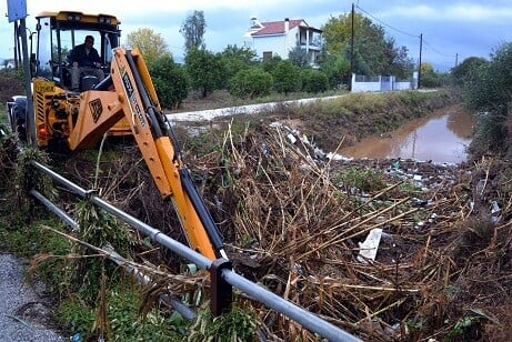 «Σαρώνει» το κύμα κακοκαιρίας τη χώρα - Προβλήματα από τις σφοδρές καταιγίδες στην Αργολίδα