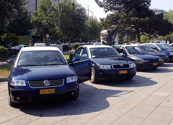 Χωρίς ταξί η Θεσσαλονίκη μέχρι τις 15:00