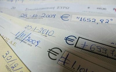 Πάνω από 1 δις ευρώ οι ακάλυπτες επιταγές