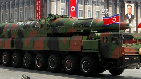 Η Β.Κορέα απειλεί με πυραύλους τις ΗΠΑ