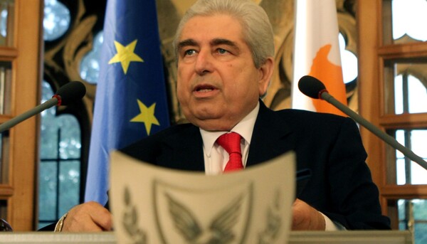 Κύπρος: Απόψε κλείνει το ραντεβού με την Τρόικα