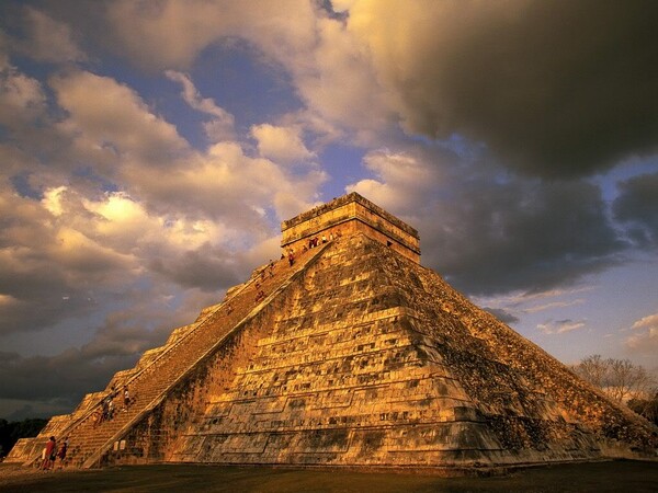 Οι Μάγιας απαιτούν να λήξει ο μύθος περί τέλους του κόσμου