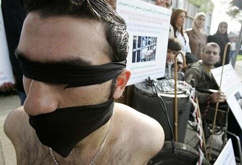 Καταγγελίες για συριακά κέντρα βασανιστηρίων